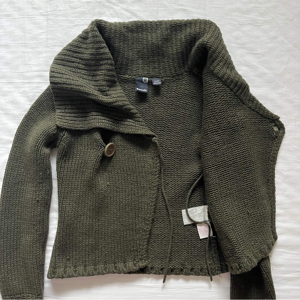 Bench Wrap Sweater - Picture 5 of 8
